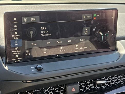 Used 2024 Honda Accord Sport image 19