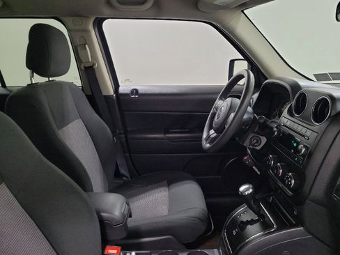 Used 2014 Jeep Patriot Sport w/ Power Value Group AWD/4WD image 21