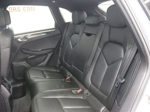 Used 2016 Porsche Macan S AWD/4WD image 14