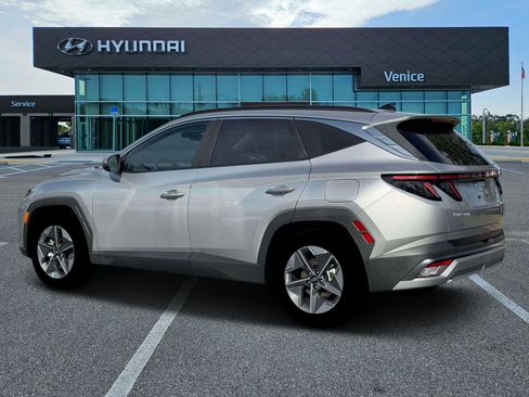 New 2026 Hyundai Tucson SEL FWD image 4