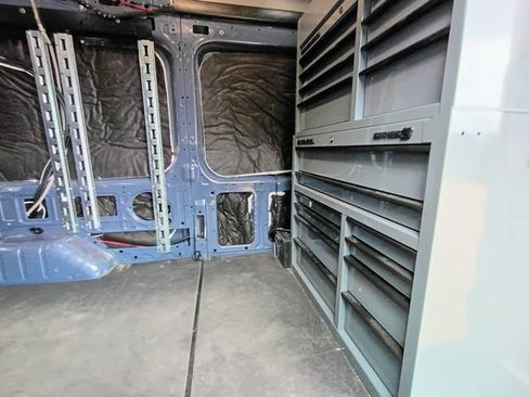 Used 2020 Ford Transit 250 148 High Roof Extended RWD image 33