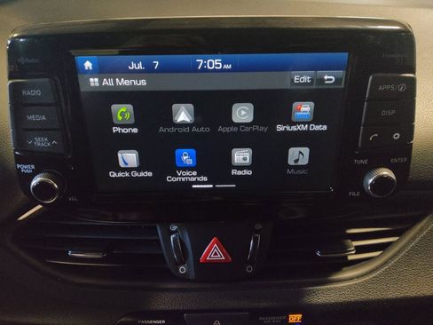 Used 2018 Hyundai Elantra GT w/ Style Package 02 FWD image 25