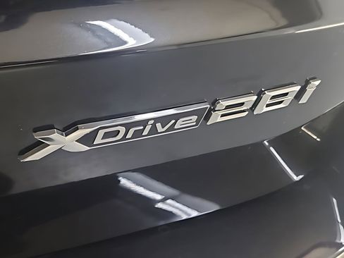 Used 2025 BMW X1 xDrive28i w/ Convenience Package image 25