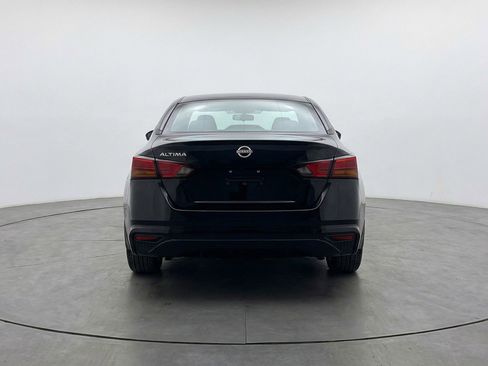 Used 2025 Nissan Altima 2.5 SV image 7