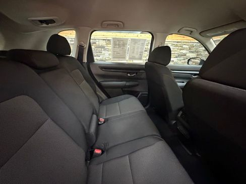 Used 2023 Honda CR-V LX image 29
