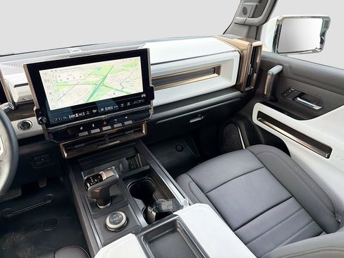 Used 2024 GMC Hummer EV 3X AWD/4WD image 24