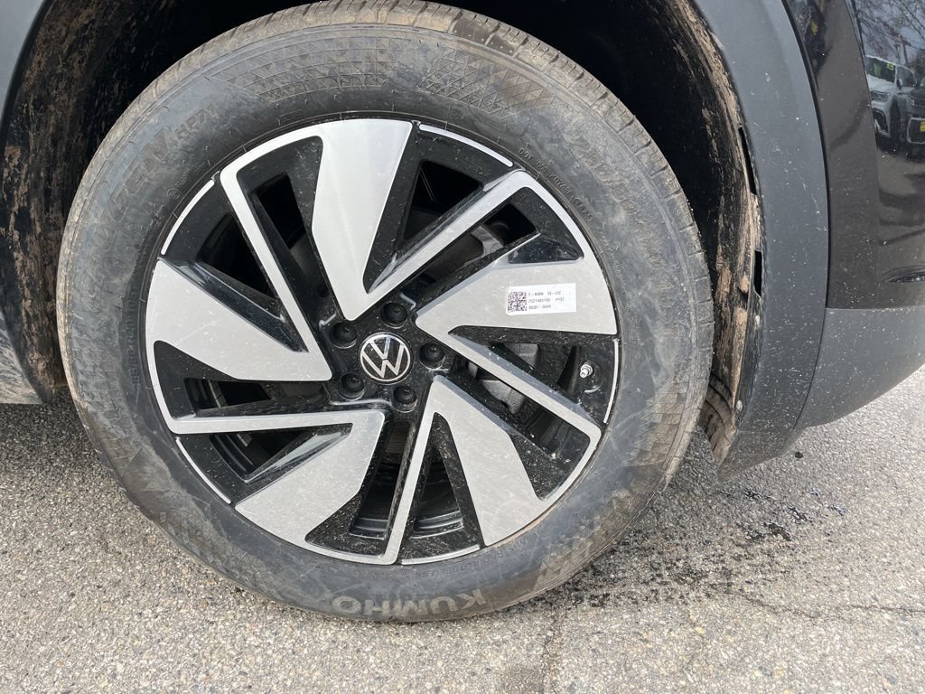 New 2025 Volkswagen Atlas SE AWD/4WD image 3