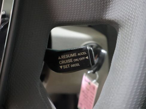 Used 2008 Dodge Avenger SXT FWD image 27