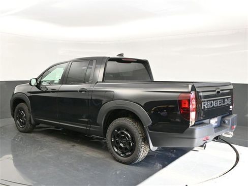 New 2025 Honda Ridgeline Sport+ image 3