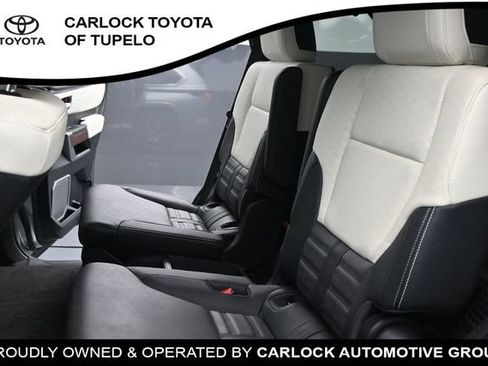 Used 2023 Toyota Sequoia Capstone RWD image 43