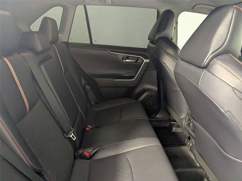 Used 2023 Toyota RAV4 Adventure AWD/4WD image 29
