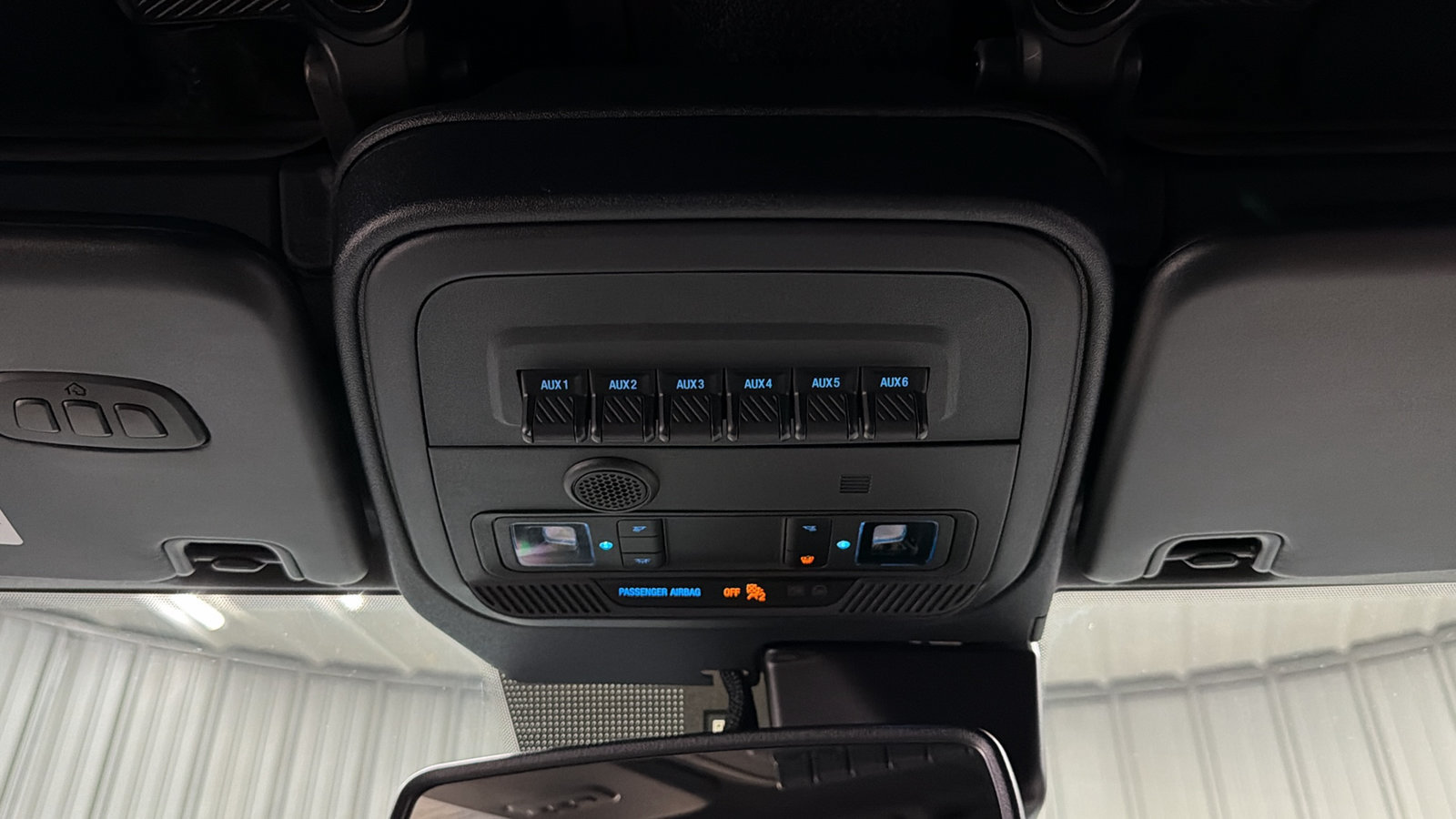 Used 2024 Ford Bronco Wildtrak AWD/4WD image 33