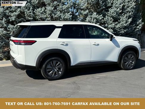 Used 2024 Nissan Pathfinder S image 10