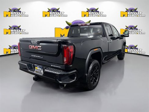 Used 2021 GMC Sierra 2500 Denali w/ Denali Black Diamond Edition image 5