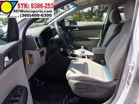 Used 2019 Kia Sportage LX w/ LX Popular Package AWD/4WD image 13