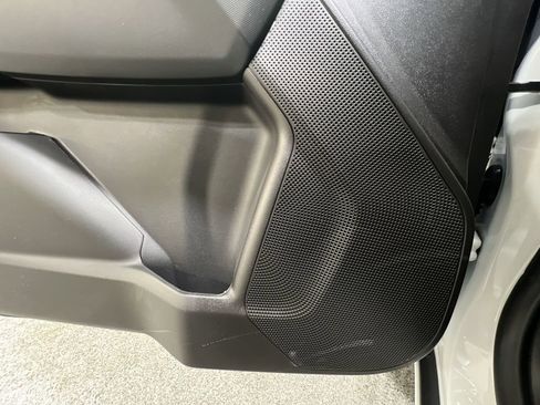 New 2026 GMC Canyon Elevation w/ Convenience Package image 25