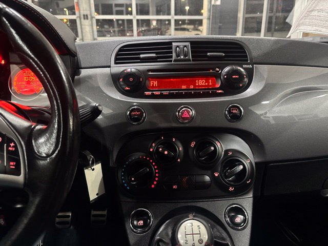 Used 2013 FIAT 500 Abarth w/ Beats Audio Pkg FWD image 18