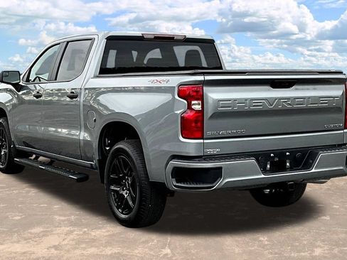 Used 2026 Chevrolet Silverado 1500 Custom AWD/4WD image 5