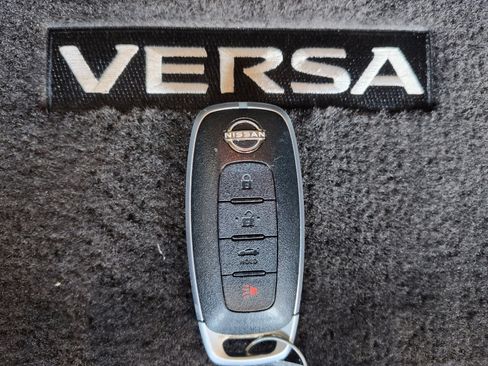 Used 2024 Nissan Versa SV FWD image 27