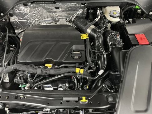 New 2026 Chevrolet Trax LT w/ Driver Confidence Package image 33