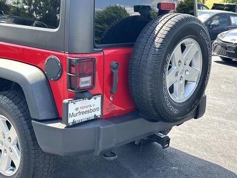 Used 2014 Jeep Wrangler Unlimited Sport w/ Quick Order Package 24S AWD/4WD image 11