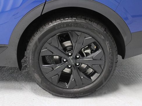 Used 2025 Kia Sportage X-Line AWD/4WD image 19