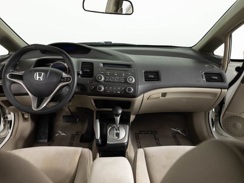 Used 2010 Honda Civic LX image 32