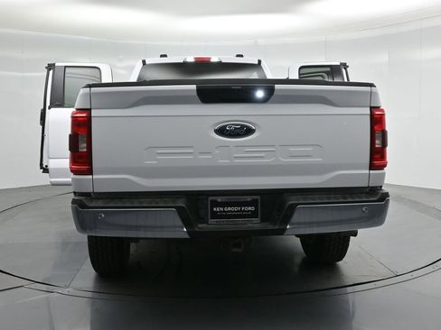 Certified 2021 Ford F150 XLT w/ Equipment Group 301A Mid image 29