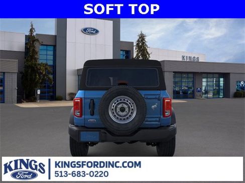 New 2025 Ford Bronco 4-Door image 5