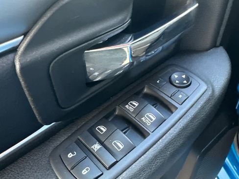 Used 2021 RAM 1500 Classic Warlock image 12