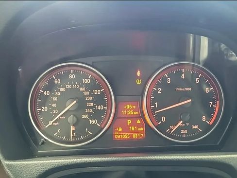 Used 2012 BMW 328i Convertible RWD image 40