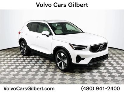 Used 2025 Volvo XC40 B5 Plus w/ Protection Package Premier