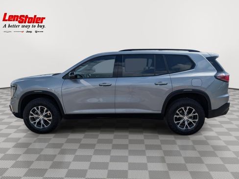 Used 2025 GMC Acadia AT4 AWD/4WD image 2