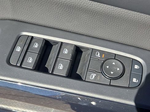 New 2026 Nissan Pathfinder SV FWD image 26