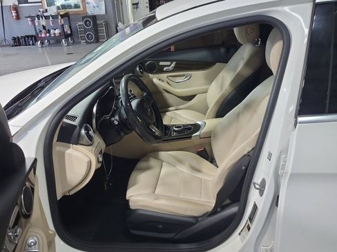 Used 2018 Mercedes-Benz C 300 C 300 image 3