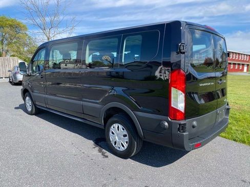 Used 2024 Ford Transit 350 XLT RWD image 3