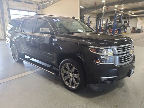 Used 2015 Chevrolet Suburban LTZ AWD/4WD image 4