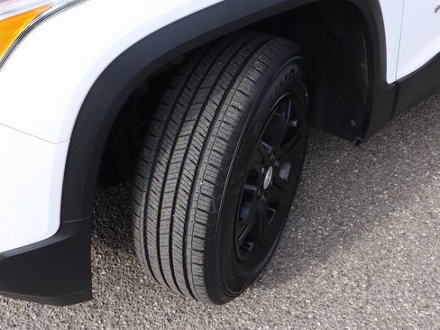 Used 2019 GMC Acadia SLE image 46