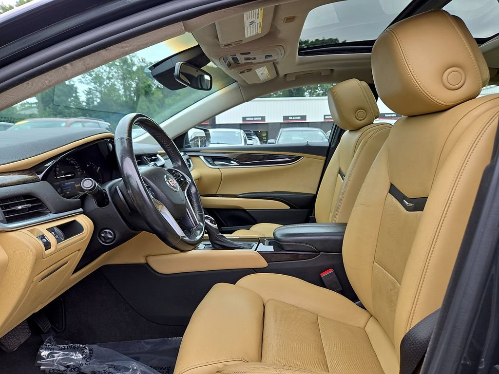 Used 2013 Cadillac XTS Luxury w/ Driver Awareness Package FWD image 14