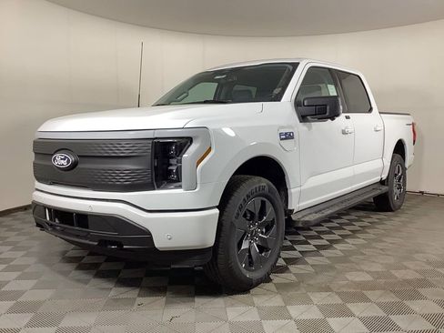 New 2025 Ford F150 Lightning Flash image 5
