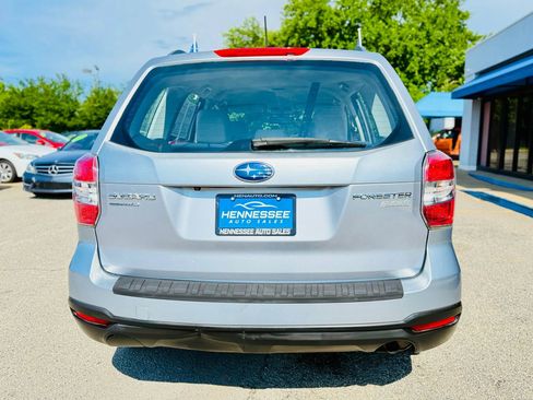 Used 2015 Subaru Forester 2.5i w/ Alloy Wheel Package image 27