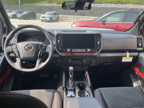 New 2025 Nissan Frontier PRO-4X image 3
