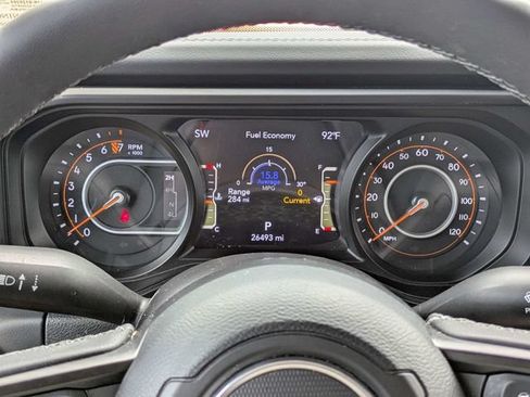 Used 2025 Jeep Gladiator Sport AWD/4WD image 26