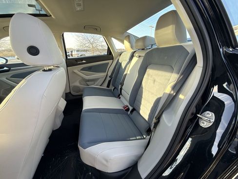 New 2026 Volkswagen Jetta SE image 24