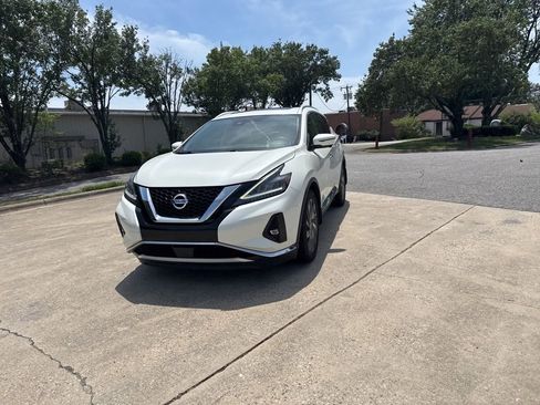 Used 2020 Nissan Murano SL w/ Moonroof Package AWD/4WD image 13
