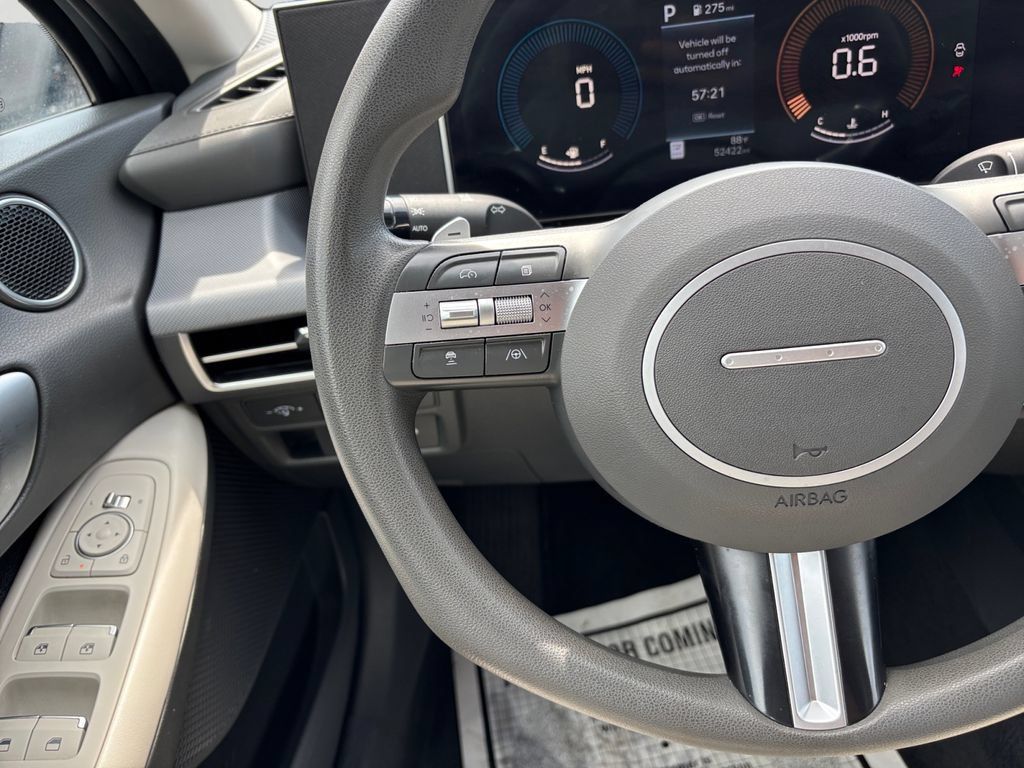 Used 2025 Hyundai Sonata SEL FWD image 21