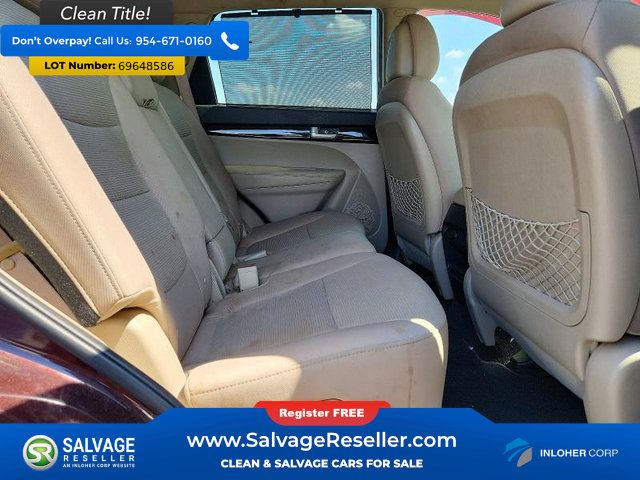 Used 2014 Kia Sorento LX FWD image 15