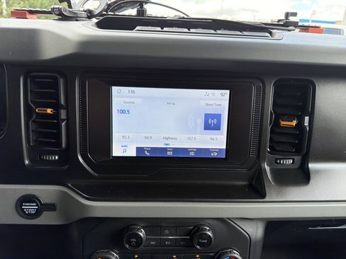 Used 2023 Ford Bronco Badlands AWD/4WD image 23