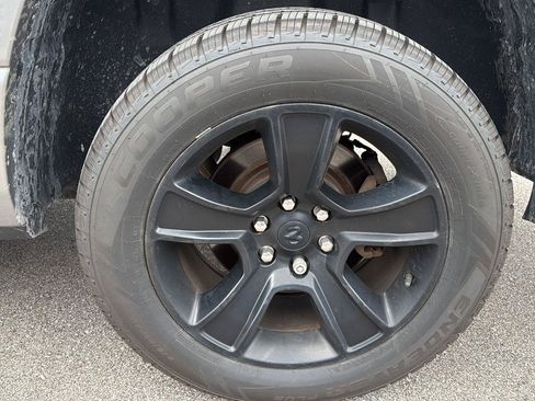 Used 2021 RAM 1500 Big Horn AWD/4WD image 16