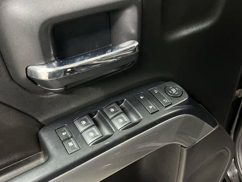 Used 2018 Chevrolet Silverado 1500 LT w/ All Star Edition image 20